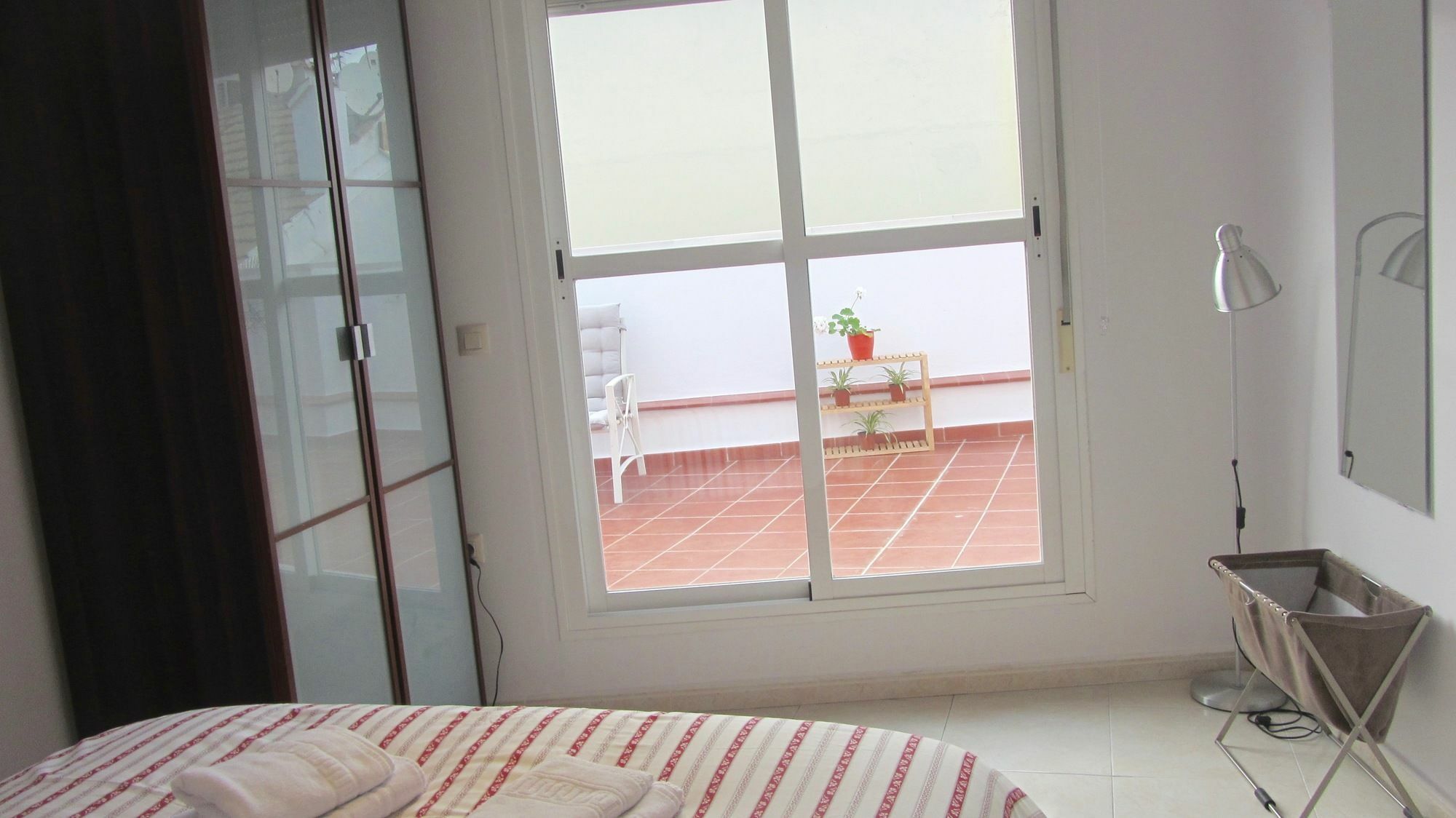 Malaga Centro Apartamentos Eksteriør billede